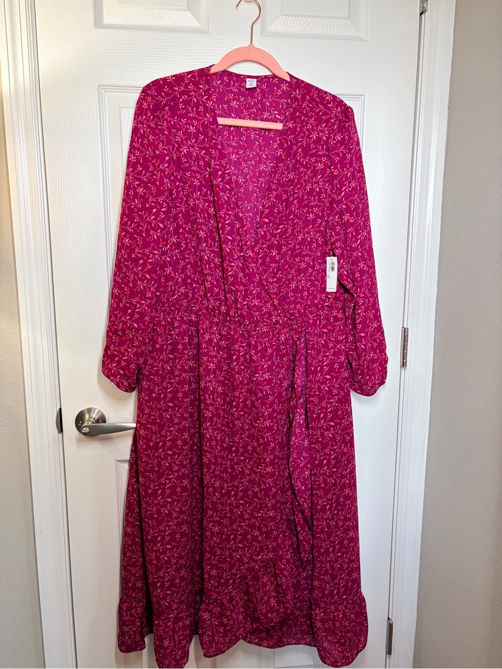 NWT! Old Navy Fuchsia Floral Maxi Wrap Dress